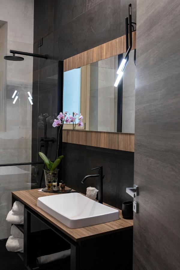 Corso 84 Luxury Suites Pescara Eksteriør billede