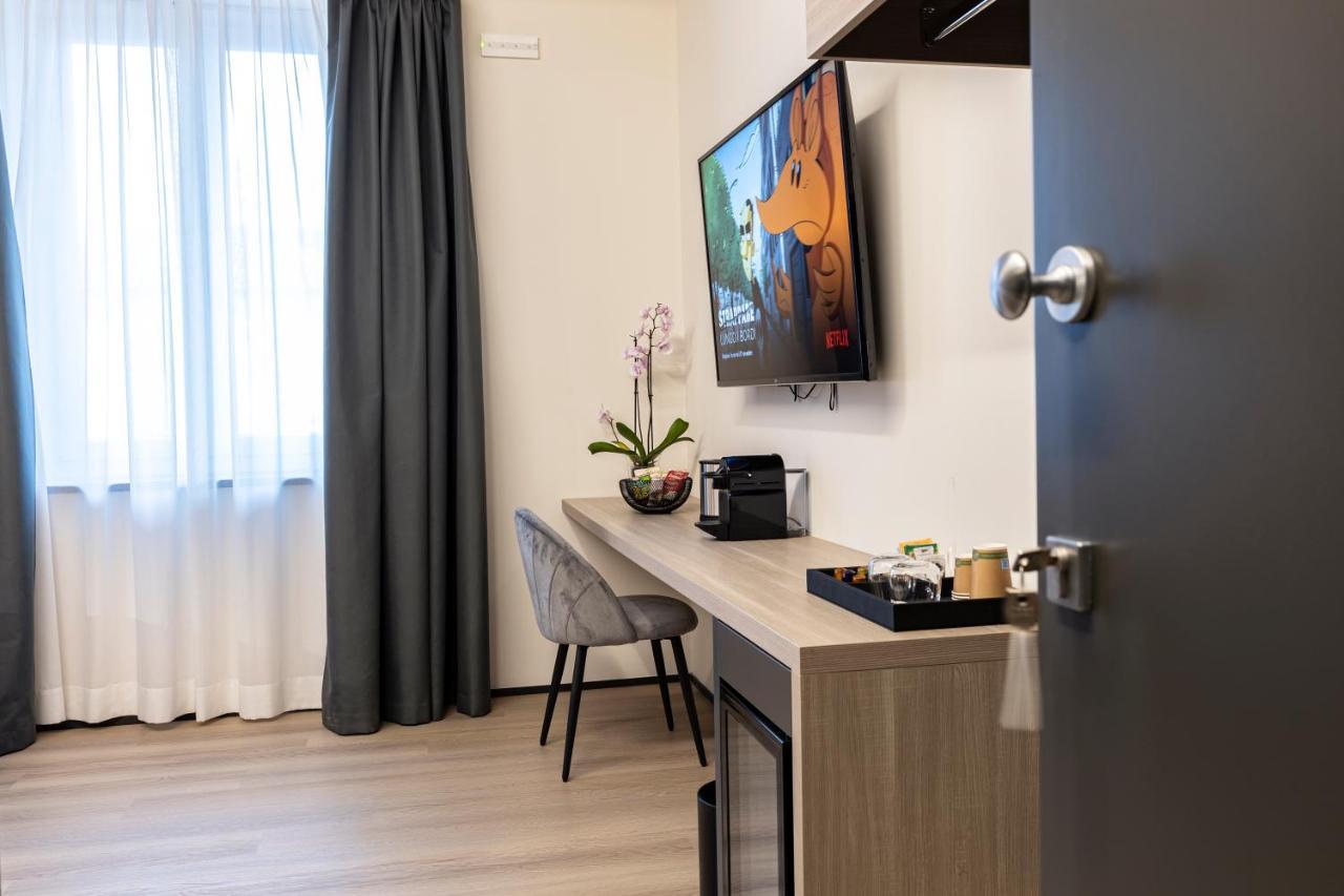 Corso 84 Luxury Suites Pescara Eksteriør billede